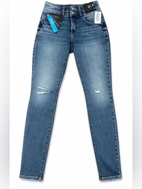 NWT Silver Jeans Avery Curvy High Rise Skinny Jeans W26 L29